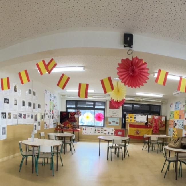 Día de la Hispanidad y Churros con chocolate caliente en las escuelas "Deu-la-Deu Martins" y "Secundária de Monção"